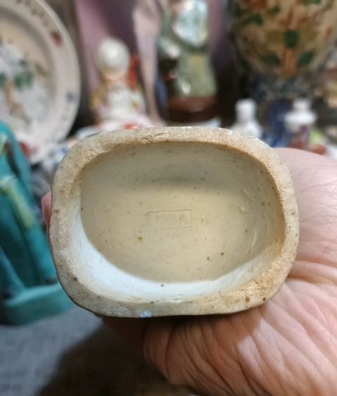 古玩陶瓷晚清綠釉人物塑像拍賣，當(dāng)前價(jià)格3888元