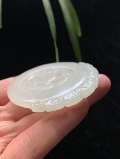 古玩玉器清代和田玉雕“轉芯佩”牌子拍賣,當前價格55000元