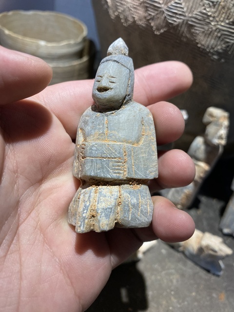 古玩玉器唐宋壽山石雕人物像拍賣,當(dāng)前價格2600元