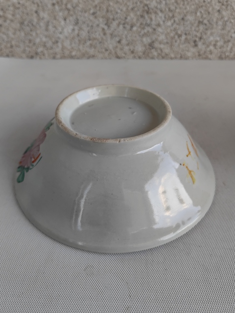 古玩陶瓷粉彩花卉紋碗拍賣，當前價格260元
