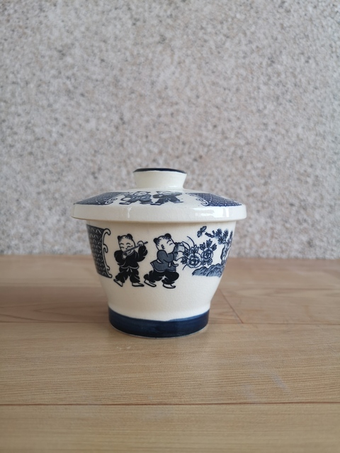 古玩陶瓷嬰戲紋蓋杯拍賣，當前價格168元