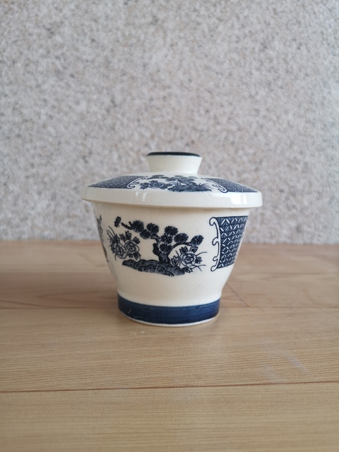 古玩陶瓷嬰戲紋蓋杯拍賣，當前價格168元
