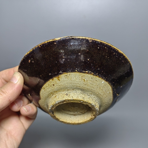 古玩陶瓷元代,鐵銹斑茶盞拍賣,當(dāng)前價(jià)格3900元