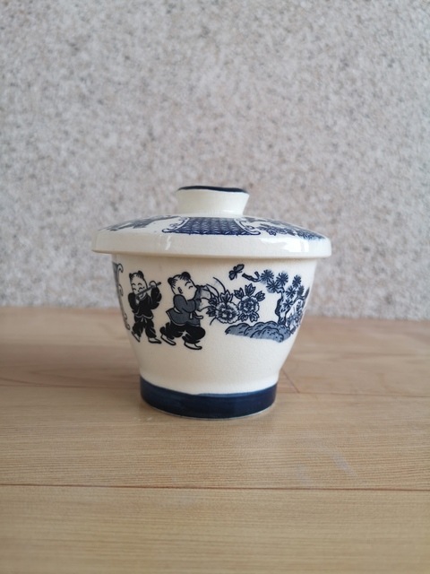 古玩陶瓷嬰戲紋蓋杯拍賣，當前價格168元