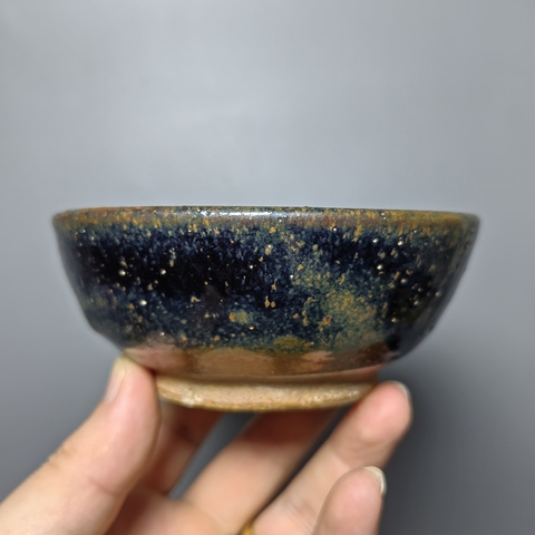 古玩陶瓷元代磁州窯窯變黑釉茶碗拍賣,當前價格286元