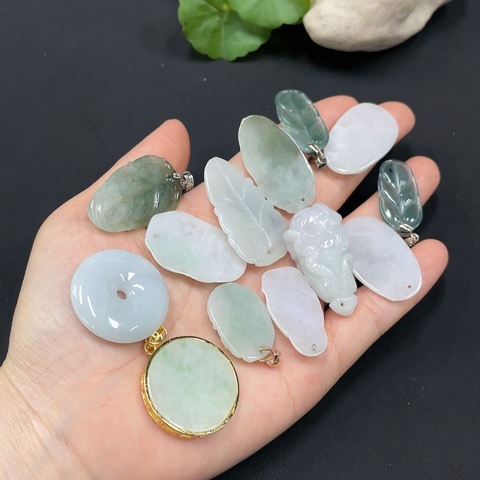 古玩玉器21天然翡翠A貨掛墜 一手走 非金鑲拍賣,當前價格490元