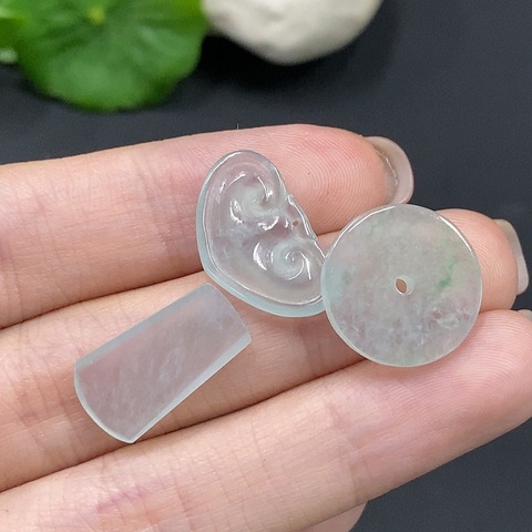 古玩玉器23冰種天然翡翠A貨掛墜(冰種) 一手走拍賣,當前價格650元