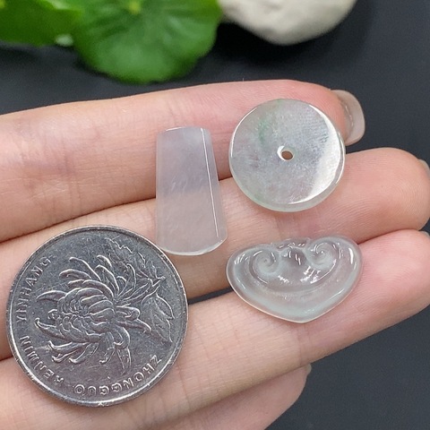 古玩玉器23冰種天然翡翠A貨掛墜(冰種) 一手走拍賣,當前價格650元