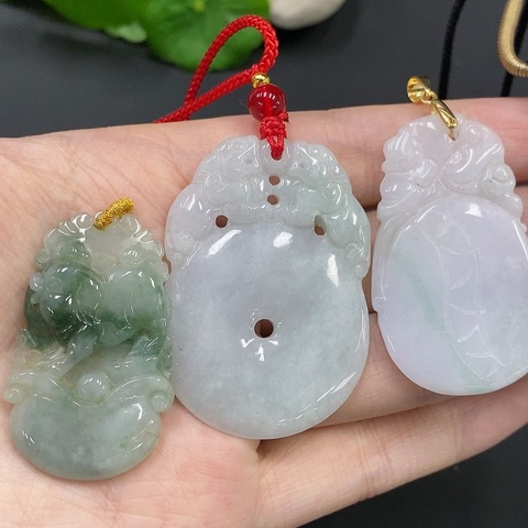 古玩玉器26天然翡翠掛墜  一手走 非金鑲拍賣，當(dāng)前價(jià)格240元