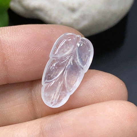 古玩玉器28天然翡翠A貨鑲嵌件 葉子拍賣，當前價格2800元
