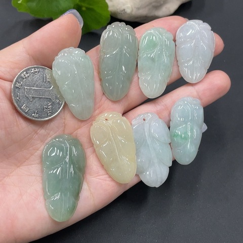 古玩玉器30天然翡翠A貨掛墜 一手走拍賣,當前價格380元