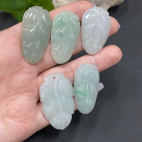 古玩玉器30天然翡翠A貨掛墜 一手走拍賣,當前價格380元