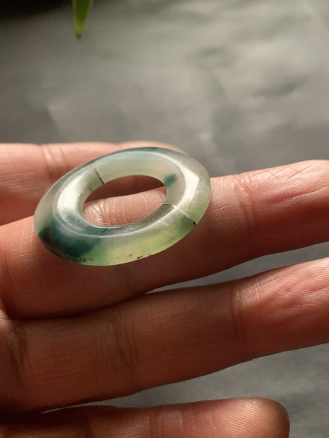 古玩玉器清代天然翡翠雕“素紋環”拍賣，當前價格4500元