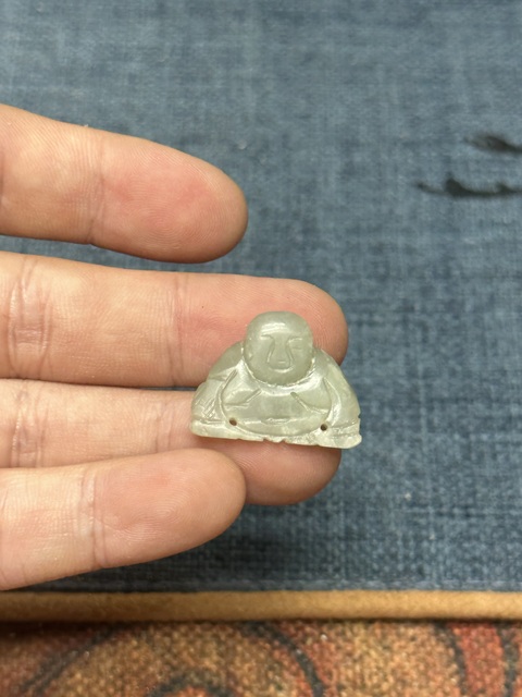 古玩陶瓷清代和田玉彌勒佛拍賣，當(dāng)前價(jià)格180元