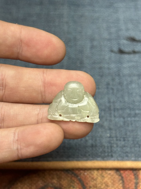 古玩陶瓷清代和田玉彌勒佛拍賣，當(dāng)前價(jià)格180元