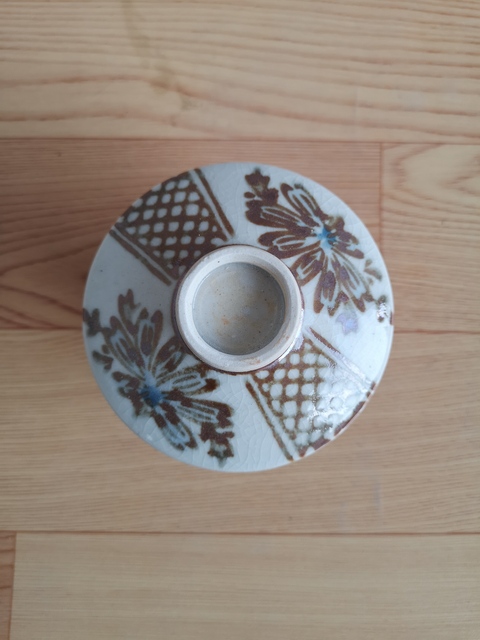 古玩陶瓷花卉紋蓋杯拍賣,當前價格168元