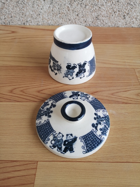 古玩陶瓷嬰戲紋蓋杯拍賣，當前價格168元