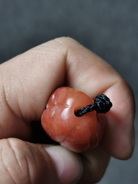 古玩玉器民國甘南紅瑪瑙瓜愣珠拍賣，當(dāng)前價格998元