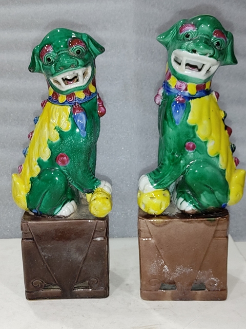 古玩陶瓷素三彩獅子擺件拍賣，當(dāng)前價格988元