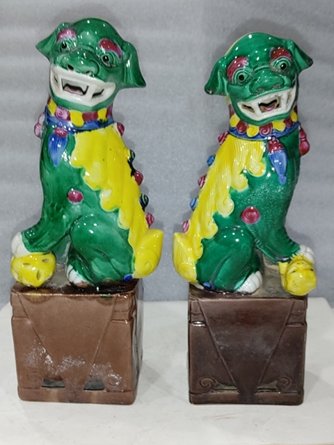 古玩陶瓷素三彩獅子擺件拍賣，當(dāng)前價格988元