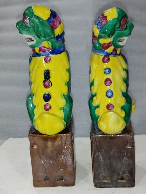 古玩陶瓷素三彩獅子擺件拍賣，當(dāng)前價格988元