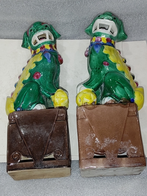 古玩陶瓷素三彩獅子擺件拍賣，當(dāng)前價格988元