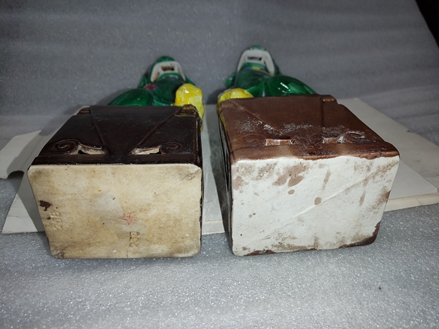 古玩陶瓷素三彩獅子擺件拍賣，當(dāng)前價格988元