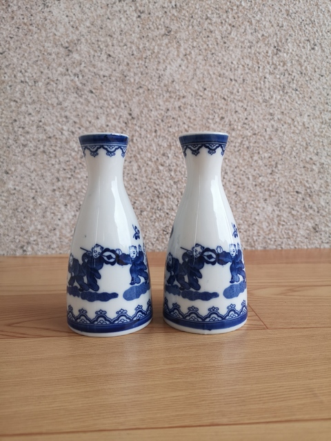 古玩陶瓷嬰戲紋瓶拍賣，當前價格168元