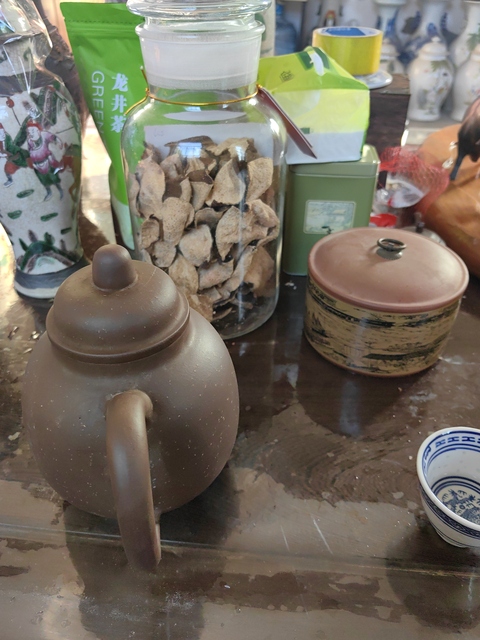 古玩雜項高宮燈壺拍賣,當前價格1000元
