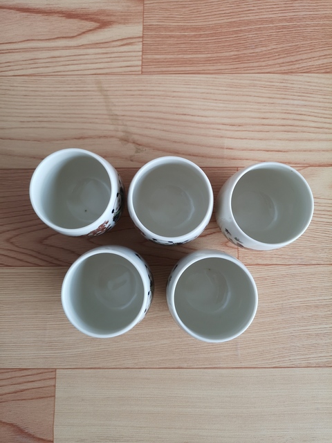 古玩陶瓷嬰戲獅紋杯拍賣,當(dāng)前價(jià)格260元