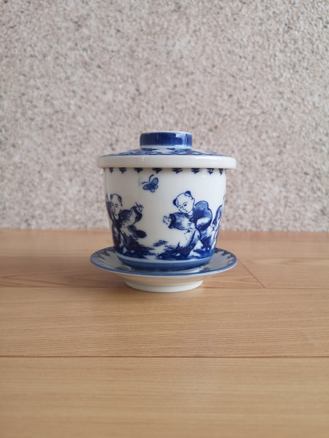 古玩陶瓷嬰戲紋青花三才蓋杯拍賣，當前價格220元
