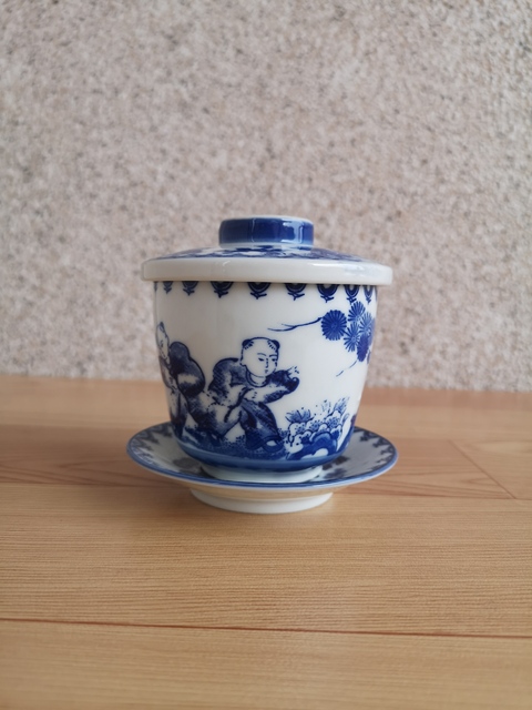 古玩陶瓷嬰戲紋青花三才蓋杯拍賣，當前價格220元
