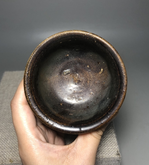 古玩陶瓷宋元，吉州窯黑釉茶杯拍賣，當前價格999元