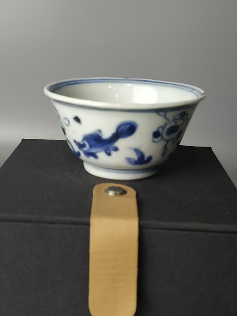 古玩陶瓷(精品主人杯)清康熙·青花魚藻紋·主人杯拍賣,當前價格998元