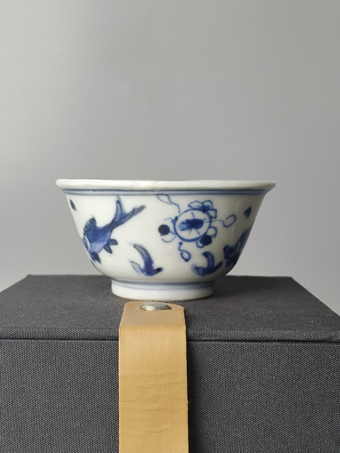 古玩陶瓷(精品主人杯)清康熙·青花魚藻紋·主人杯拍賣,當前價格998元