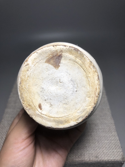 古玩陶瓷【清早】白釉香插【傳世佳品】拍賣,當前價格0元