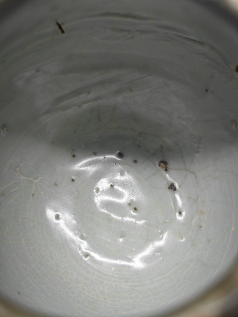 古玩陶瓷明空白期青花纏枝花卉紋罐拍賣,當前價格3456元