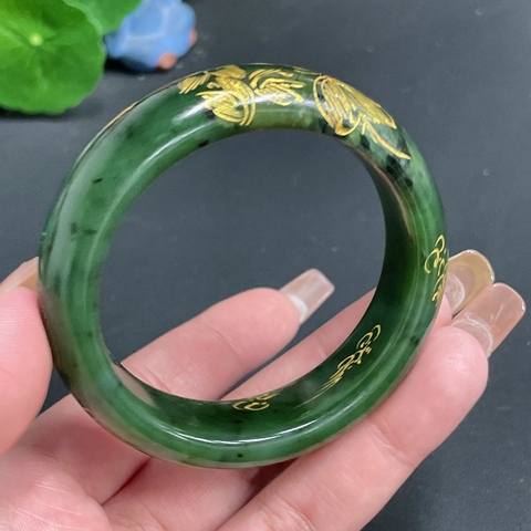 古玩玉器52碧玉手鐲和田玉正圈手鐲 卡50.9圈口 總重約55.6g拍賣，當前價格399元