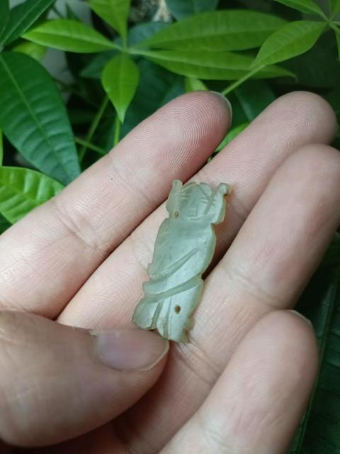 古玩玉器清代和田玉雕“人物花片”拍賣,當(dāng)前價格130元