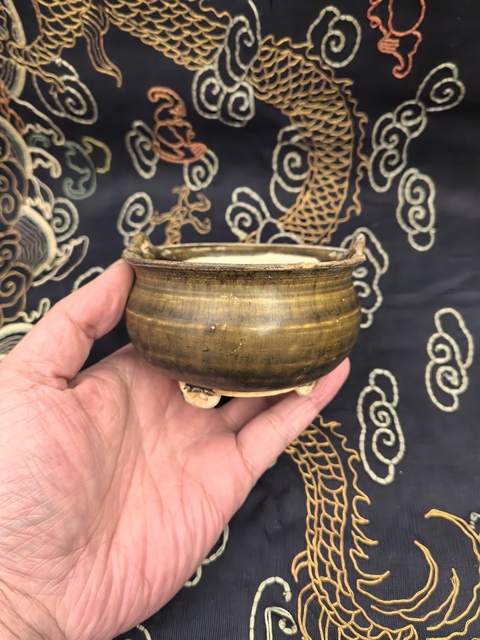 古玩陶瓷元代吉州窯系褐釉三足爐拍賣，當前價格888元