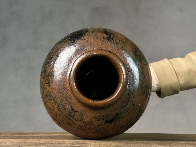 古玩陶瓷明代,磁州窯窯變黑釉梅瓶拍賣,當前價格688元