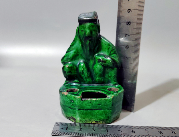 古玩陶瓷清代?呂洞賓醉酒綠釉水盂拍賣，當(dāng)前價(jià)格966元