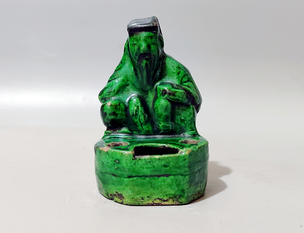 古玩陶瓷清代?呂洞賓醉酒綠釉水盂拍賣，當(dāng)前價(jià)格966元