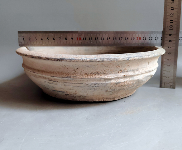 古玩陶瓷唐代弦紋大陶盆(南京博物館同款)拍賣,當前價格450元