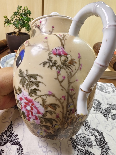 古玩陶瓷米黃釉粉彩花鳥紋茶壺拍賣,當前價格2580元