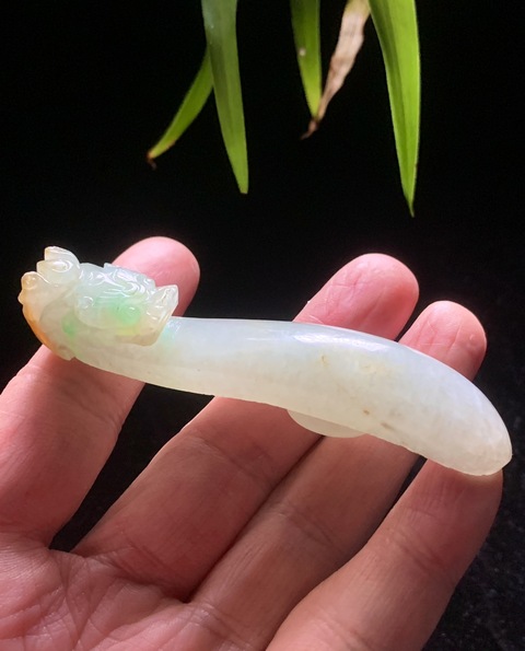 古玩玉器清代天然翡翠雕“龍首帶鉤”拍賣,當前價格39800元