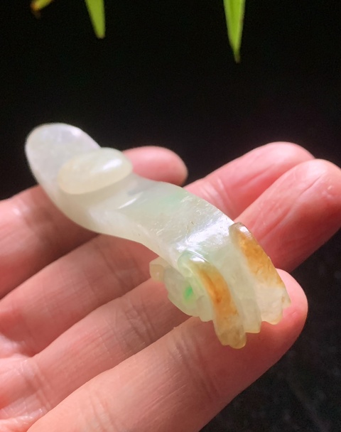 古玩玉器清代天然翡翠雕“龍首帶鉤”拍賣,當前價格39800元