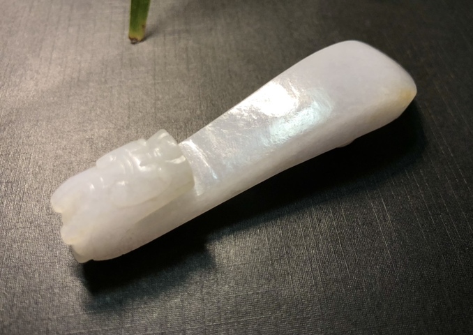 古玩玉器清代天然翡翠雕“龍首帶鉤”拍賣，當(dāng)前價格6500元