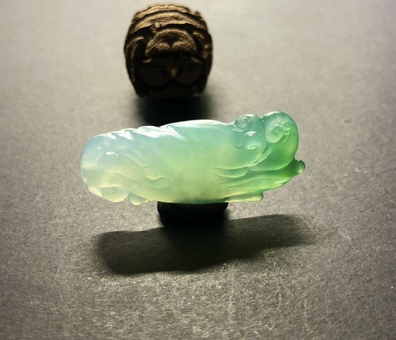 古玩玉器天然翡翠雕“佛手”掛件拍賣,當(dāng)前價(jià)格15000元