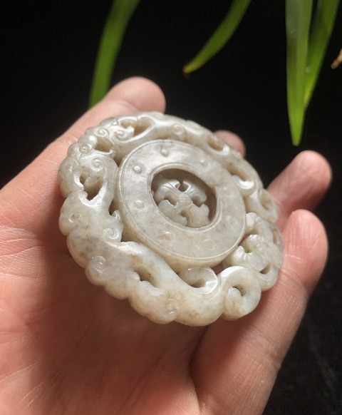 古玩玉器明清和田玉雕“轉芯佩”拍賣，當前價格9800元